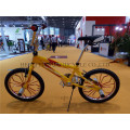 Le dernier style 20 &quot;Freestyle Bicycle / Jaune Couleur BMX